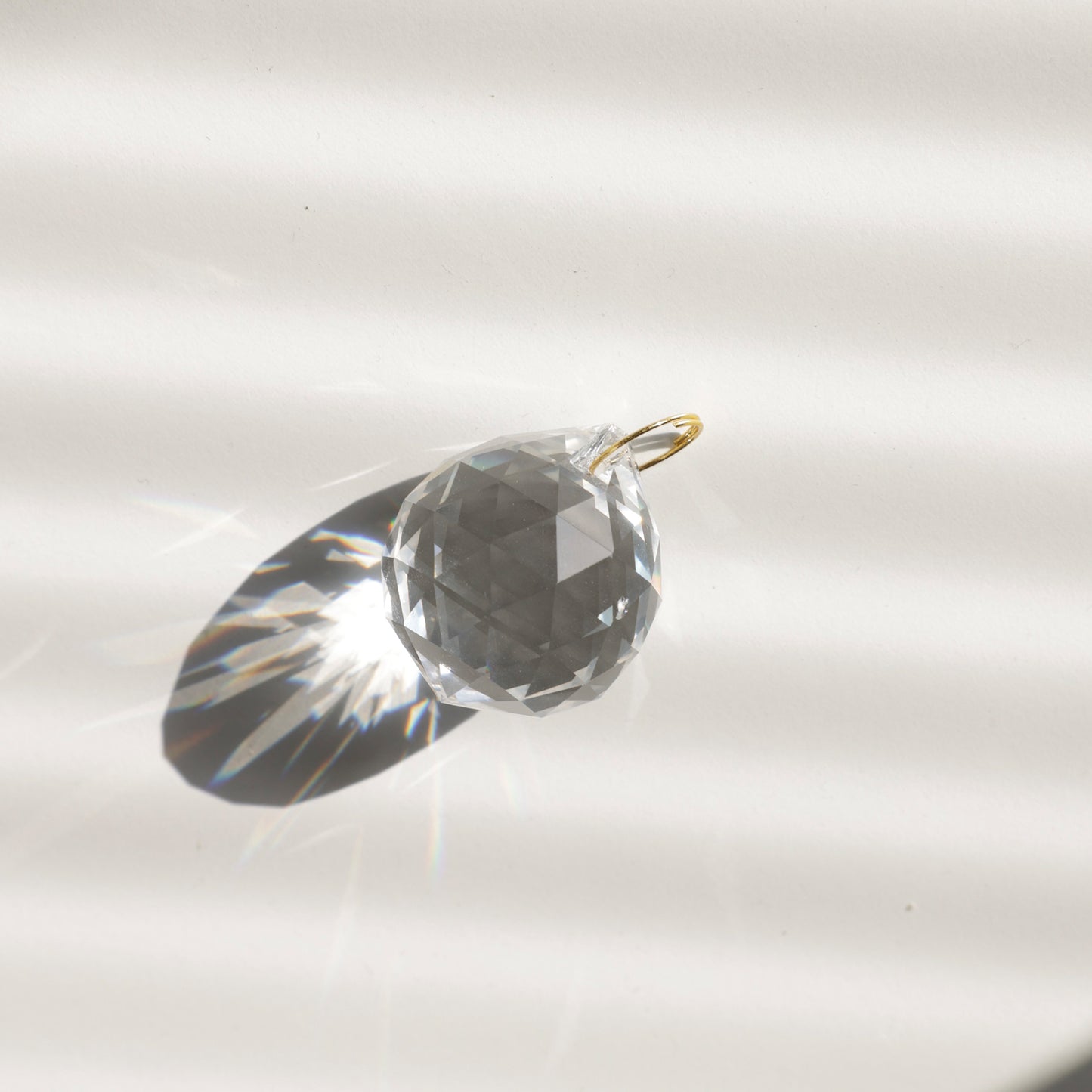 Boule de cristal transparente Suncatcher pour accrocher à une rallonge Rayonne®