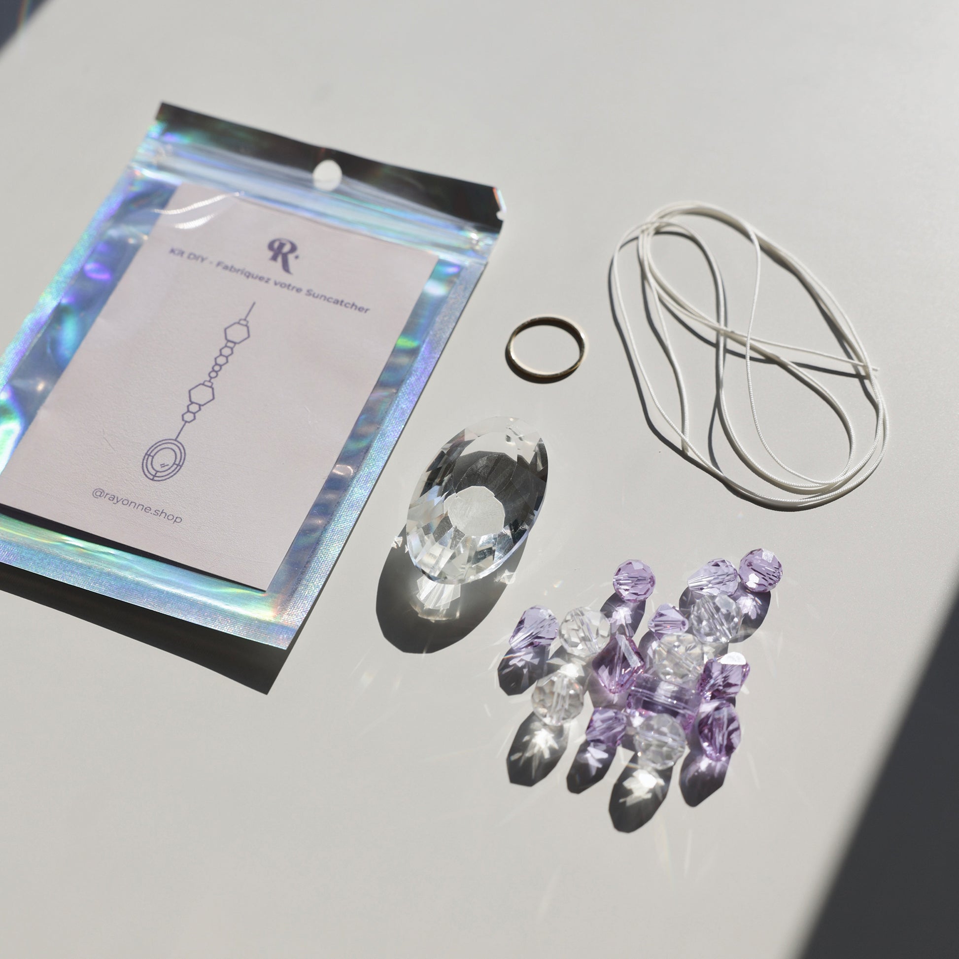 kit de fabrication de suncatcher transparent et violet, fabrication facile et sans outil nécessaire