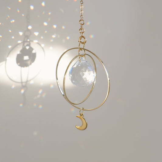 Attrape-soleil avec boule de cristal transparente et lune dorée, Suncatcher Rayonne®