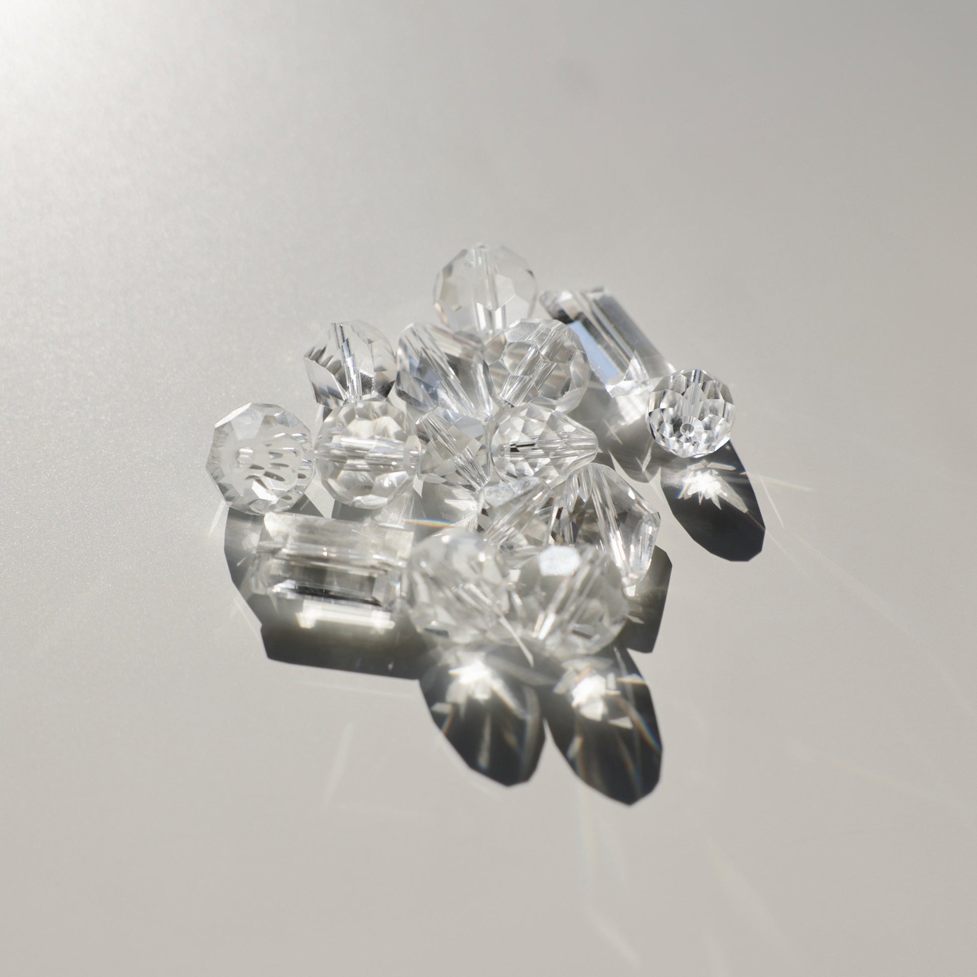 Cristaux transparents pour fabriquer un Suncatcher