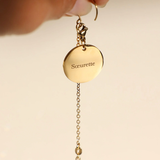 Médaillon personnalisé gravé pour suncatcher – prénom, date ou initiales – fabriqué sur commande avec attache pour suspendre