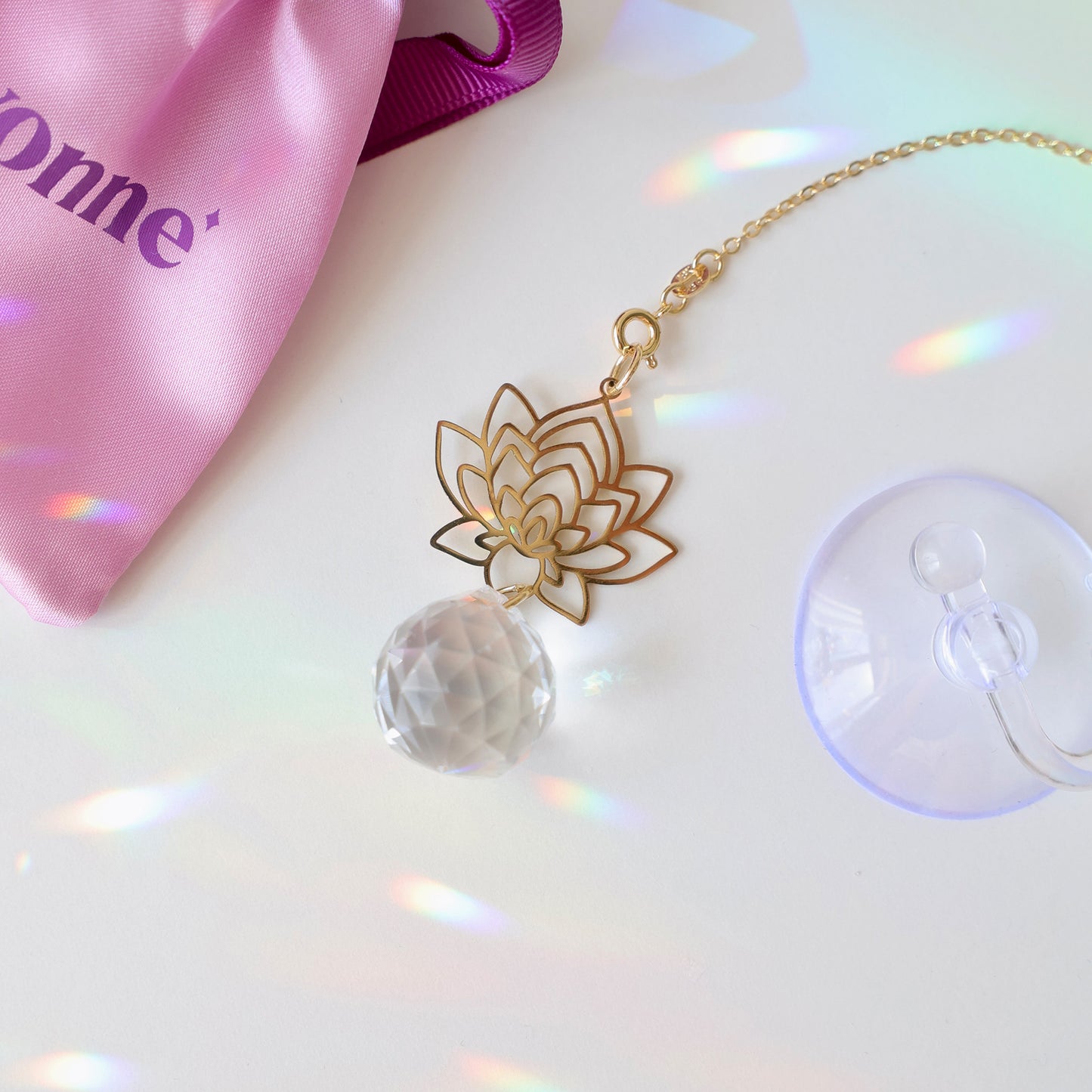 Suncatcher Yogi de la marque Rayonne