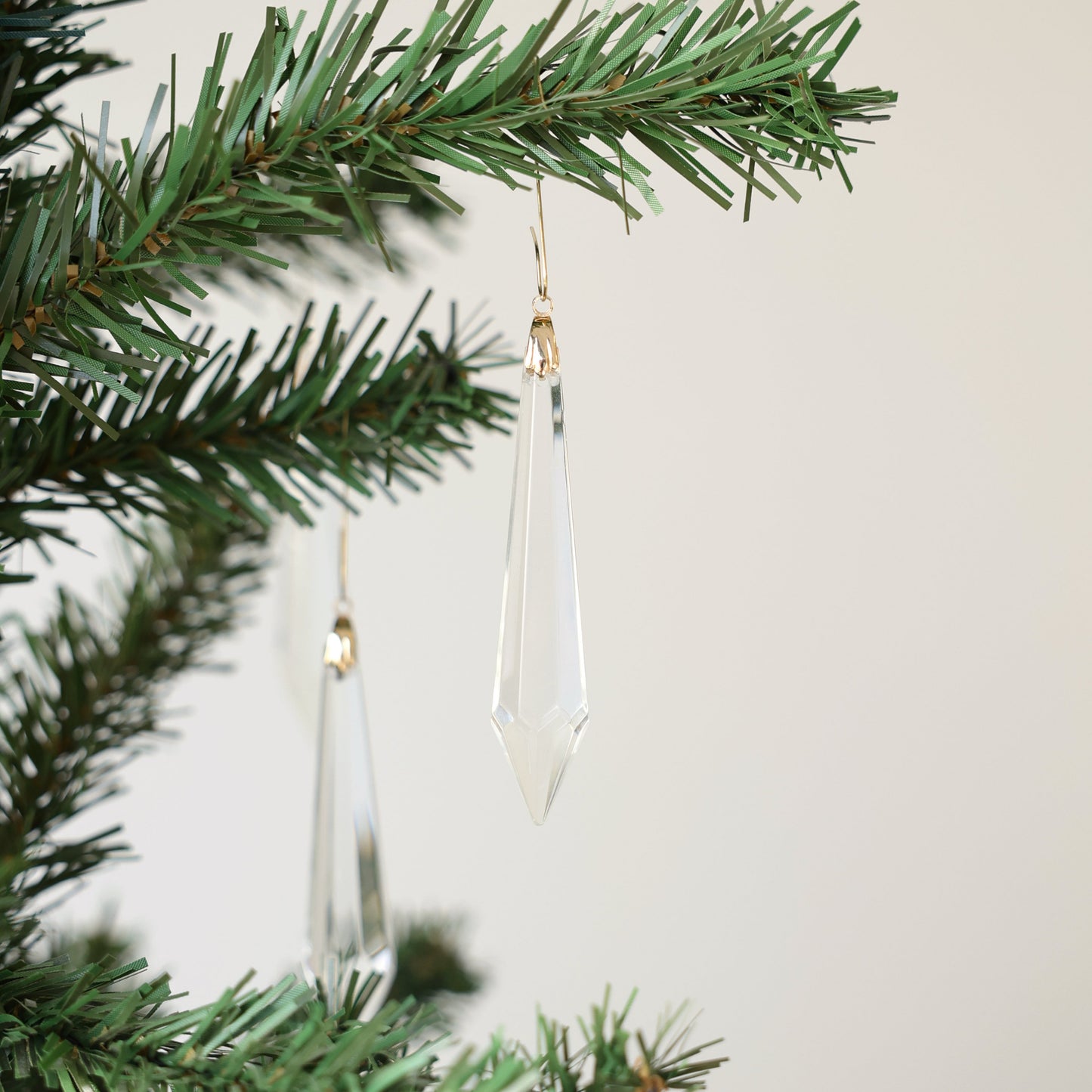 cristal de sapin en forme de goutte 