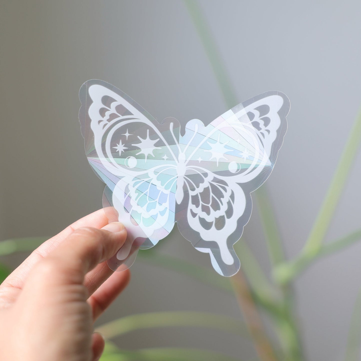 suncatcher autocollant pour fenêtre en forme de papillon